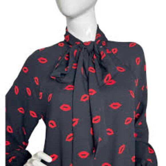 Kate Spade New York Kisses Tie Neck Shift Dress With Red Lip Pattern Size L - Picture 9 of 9